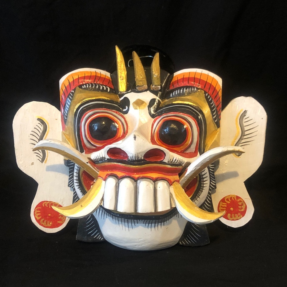 Balinese Rangda (the bad one) mask; handcrafted Balsa wood Indonesia 🇮🇩 1990